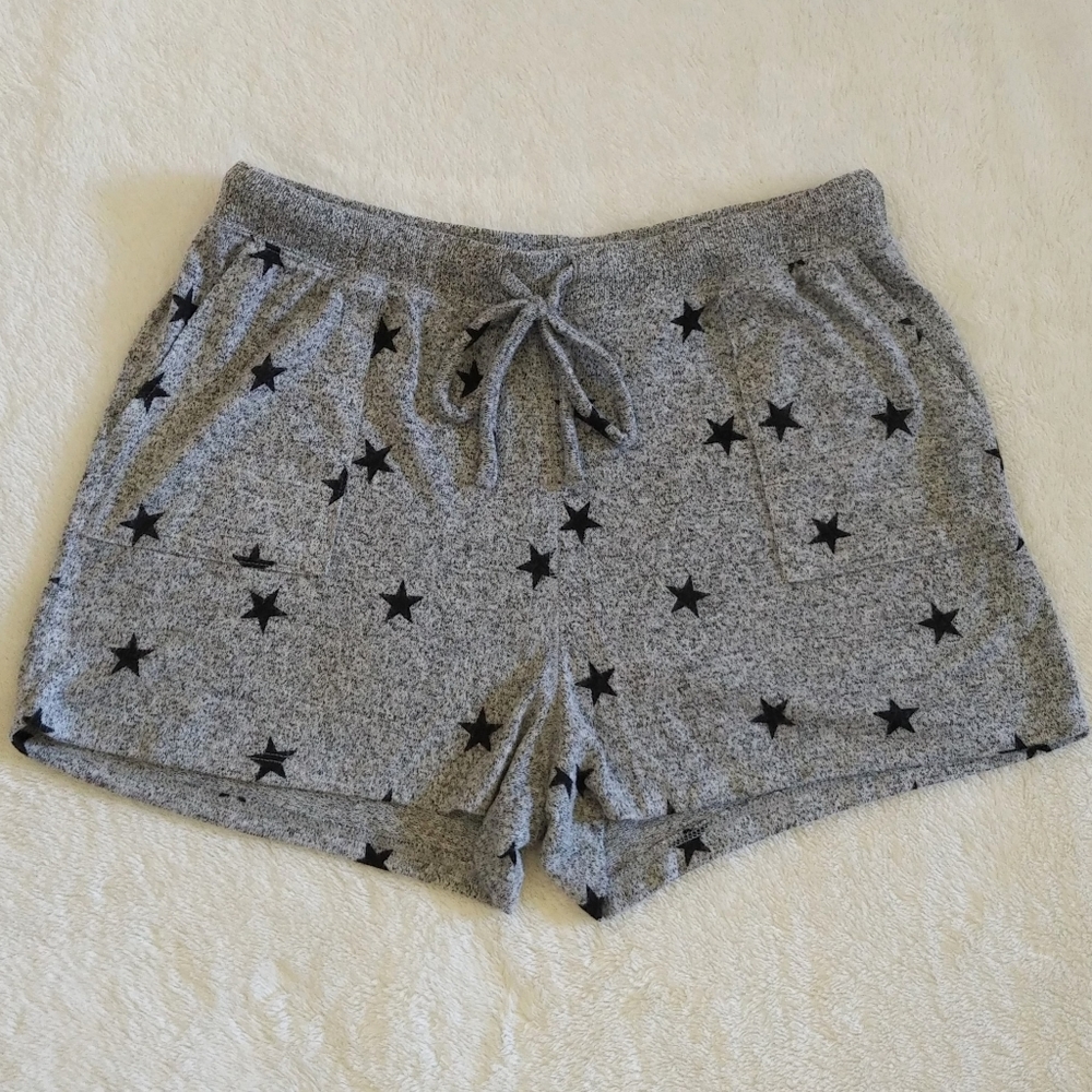 ✨️HP✨️Lucky🍀 Brand Heather Black Lounge Shorts w/Stars⭐